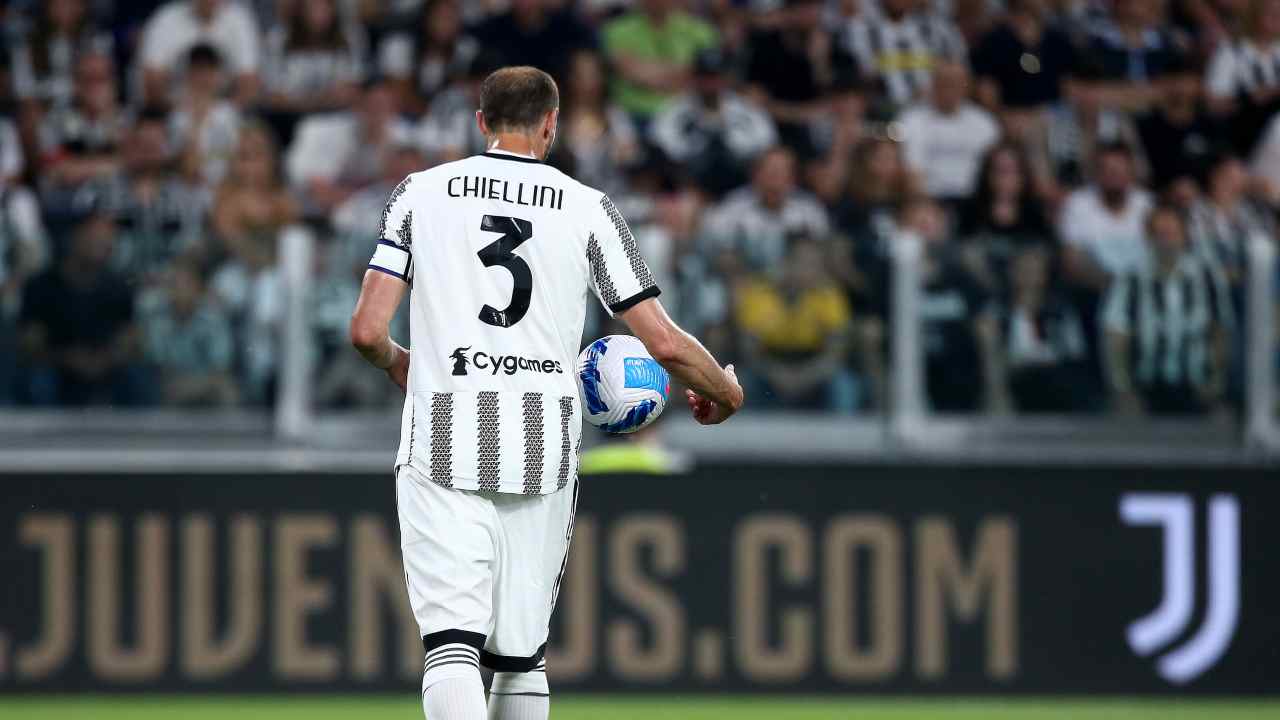 Juventus, Chiellini 'tradito': un compagno dietro alle rivelazioni