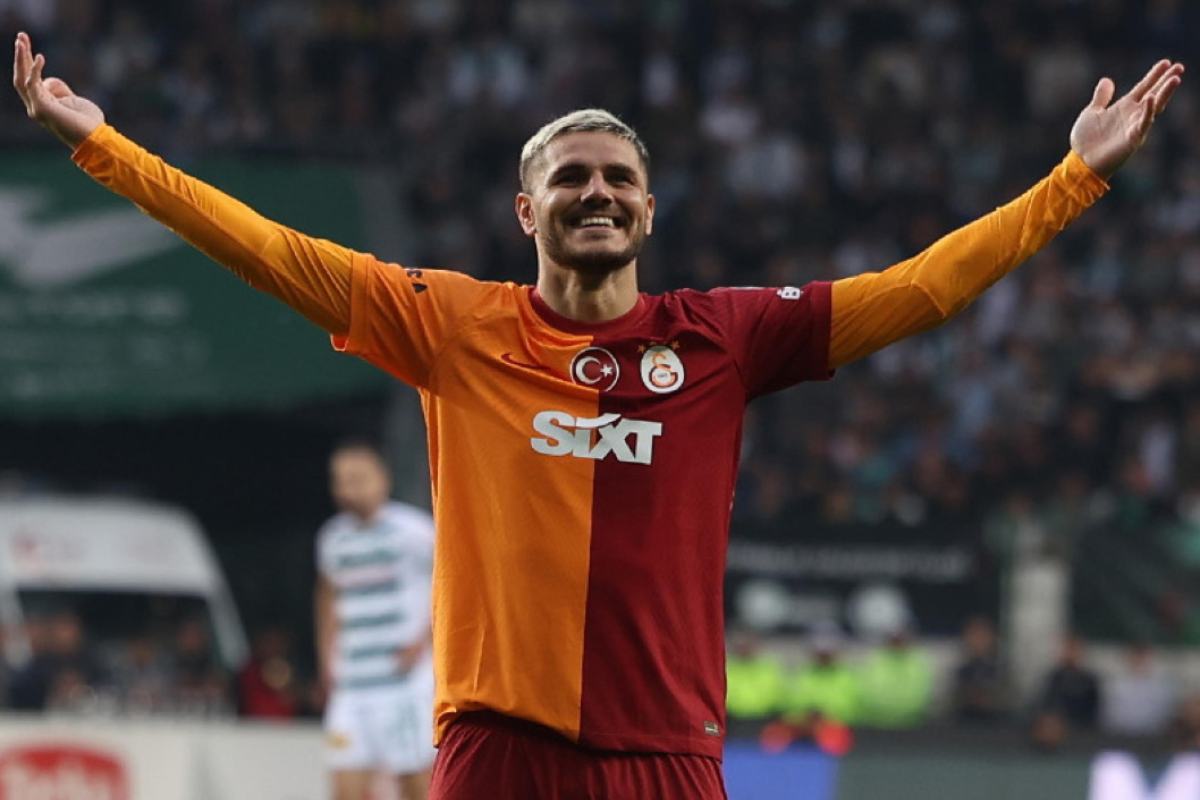 Mauro Icardi esulta dopo il gol con la maglia del Galatasaray