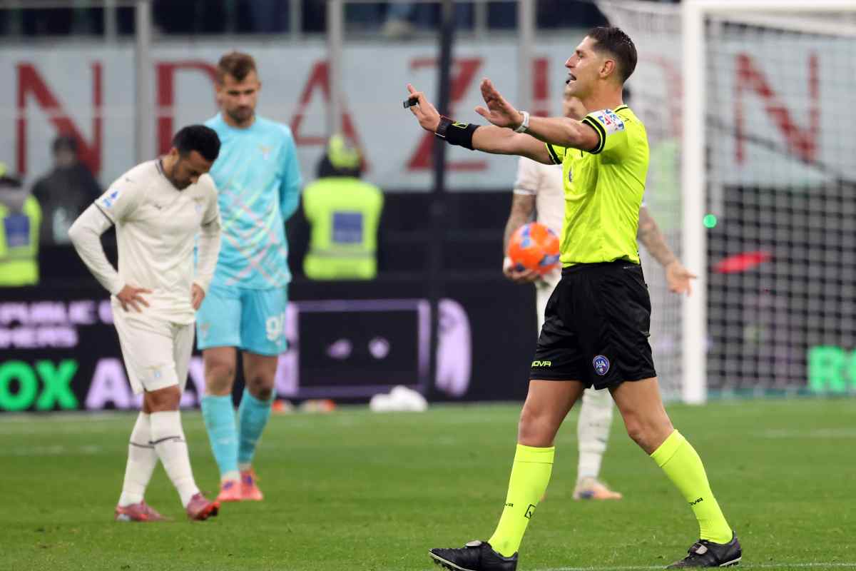 L'arbitro Collu in Milan-Lazio