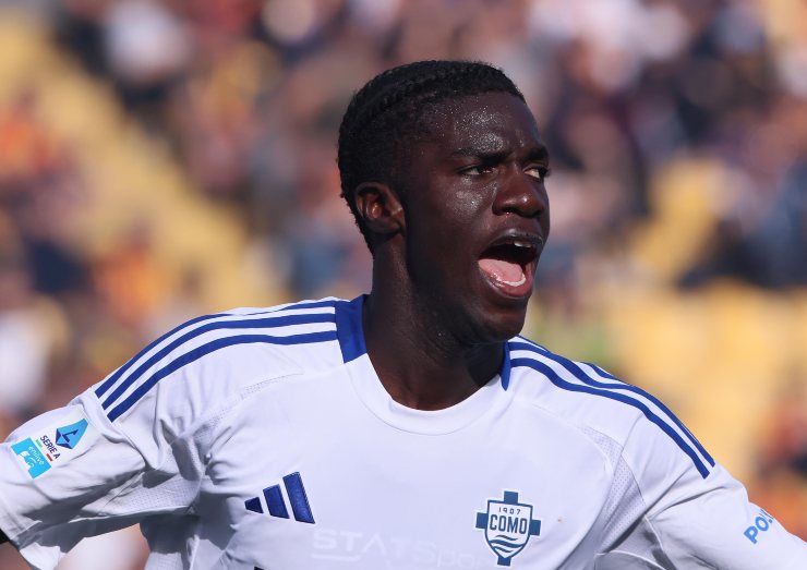 Diao esulta dopo un gol col Como