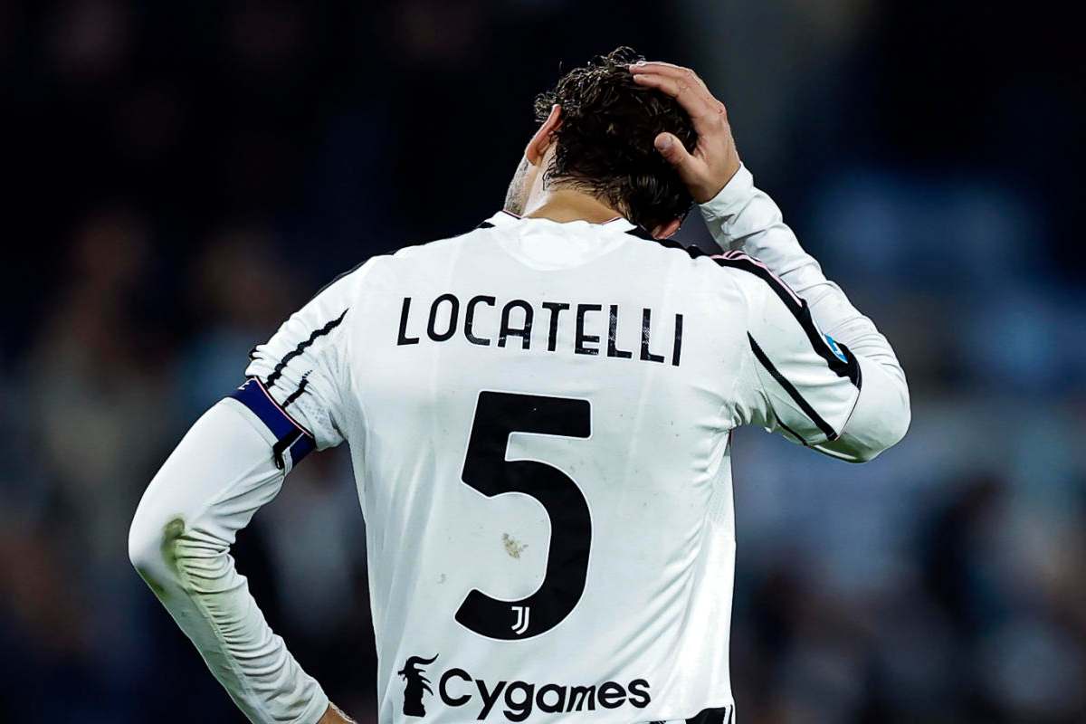 Locatelli di spalle