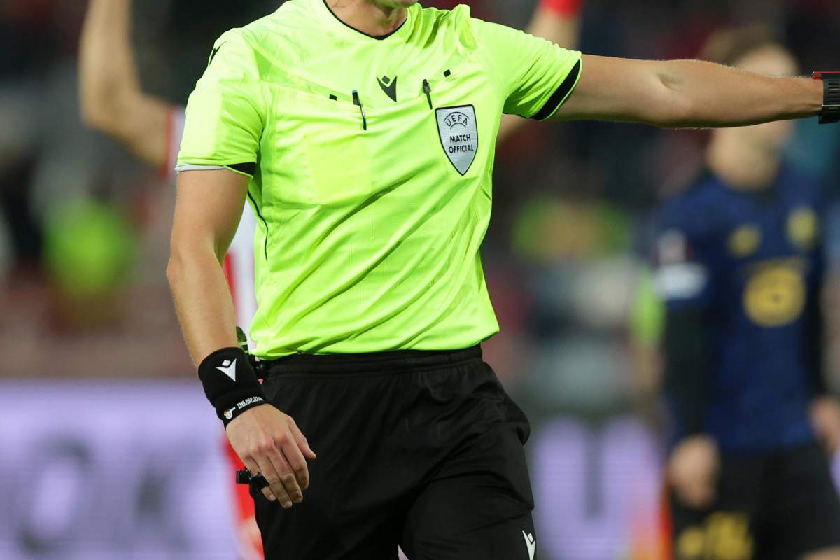Arbitro durante una partita