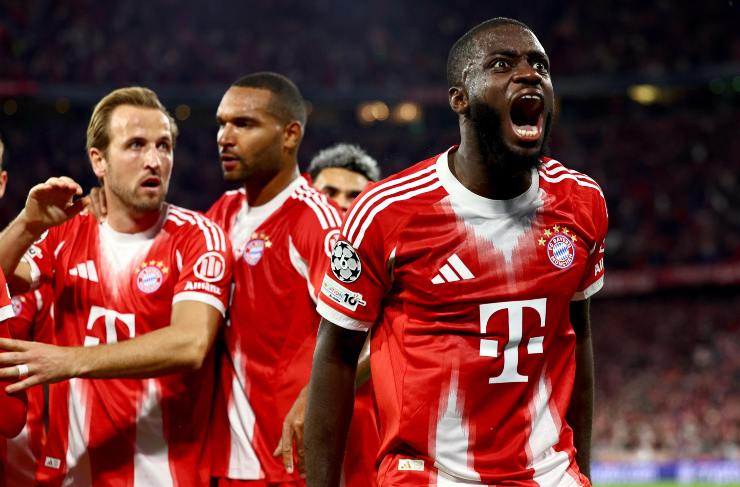 Upamecano esulta dopo un gol col Bayern